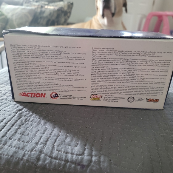 1999 Jeff Gordon Dupont/Superman ChromaLusion diecast bank, in box - Picture 4 of 16